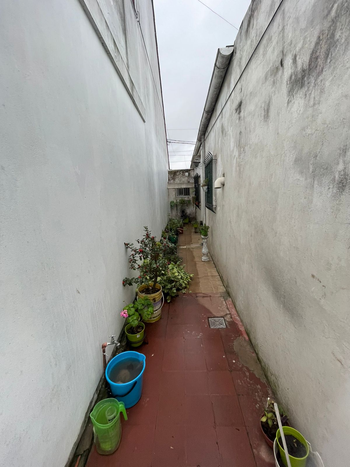 aparopropiedades - Casa en Quilmes Este a la venta