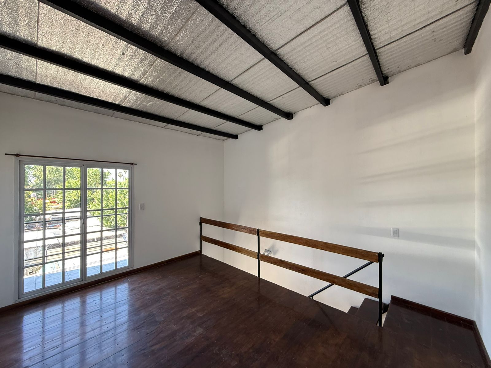 aparopropiedades - Departamento de 2 ambientes tipo Loft en Quilmes Este 