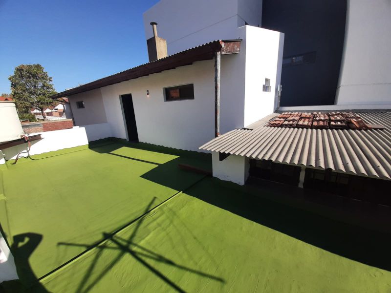 aparopropiedades - Casa a la venta en Quilmes Oeste