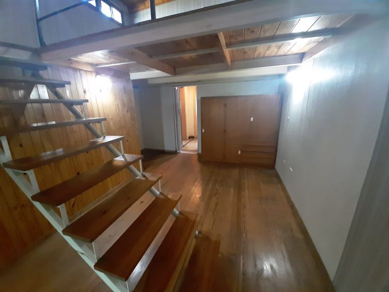 aparopropiedades - Casa a la venta en Quilmes Oeste