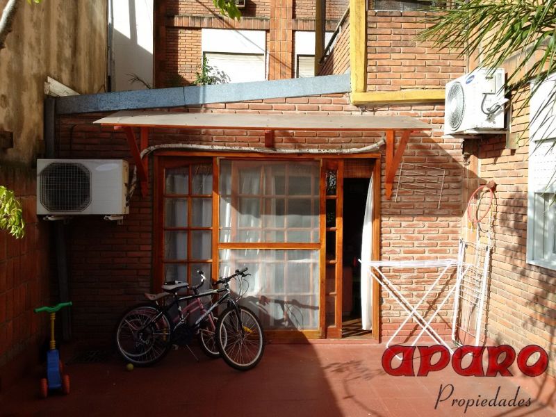 aparopropiedades - Departamento de 3 ambientes en pleno centro 