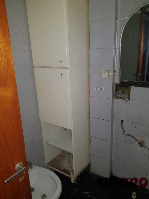 aparopropiedades - Departamento de 2 ambientes con cochera