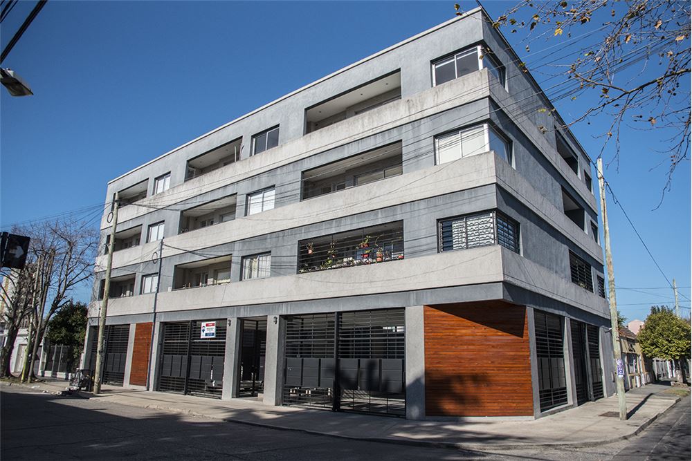 venta - Departamento de 2 ambientes con cochera a la venta 