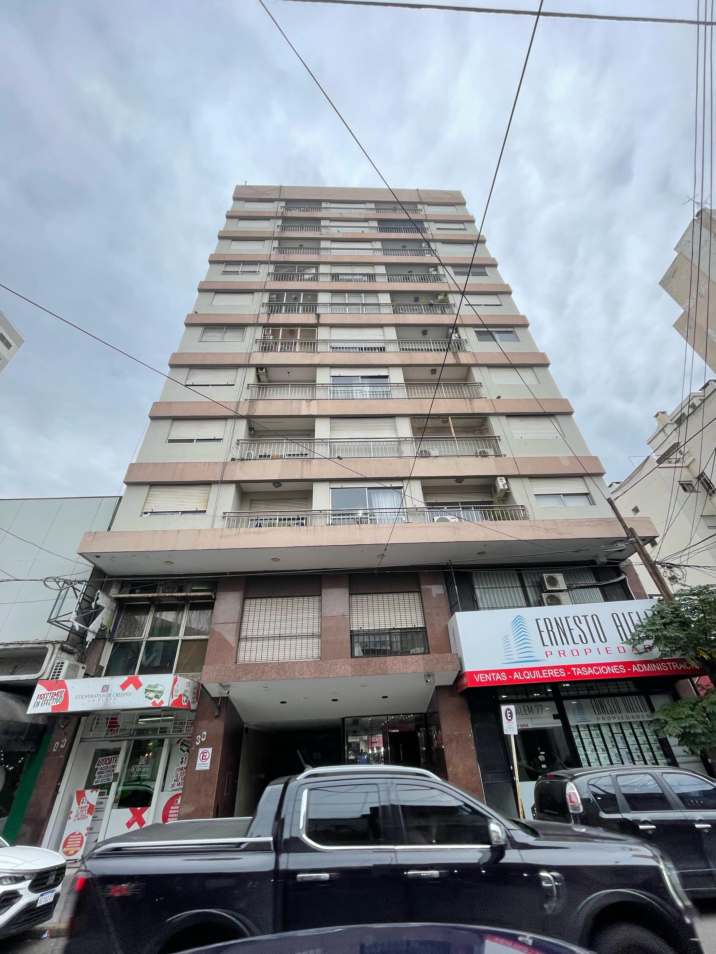 alquiler - Departamento de 3 ambientes en Quilmes centro