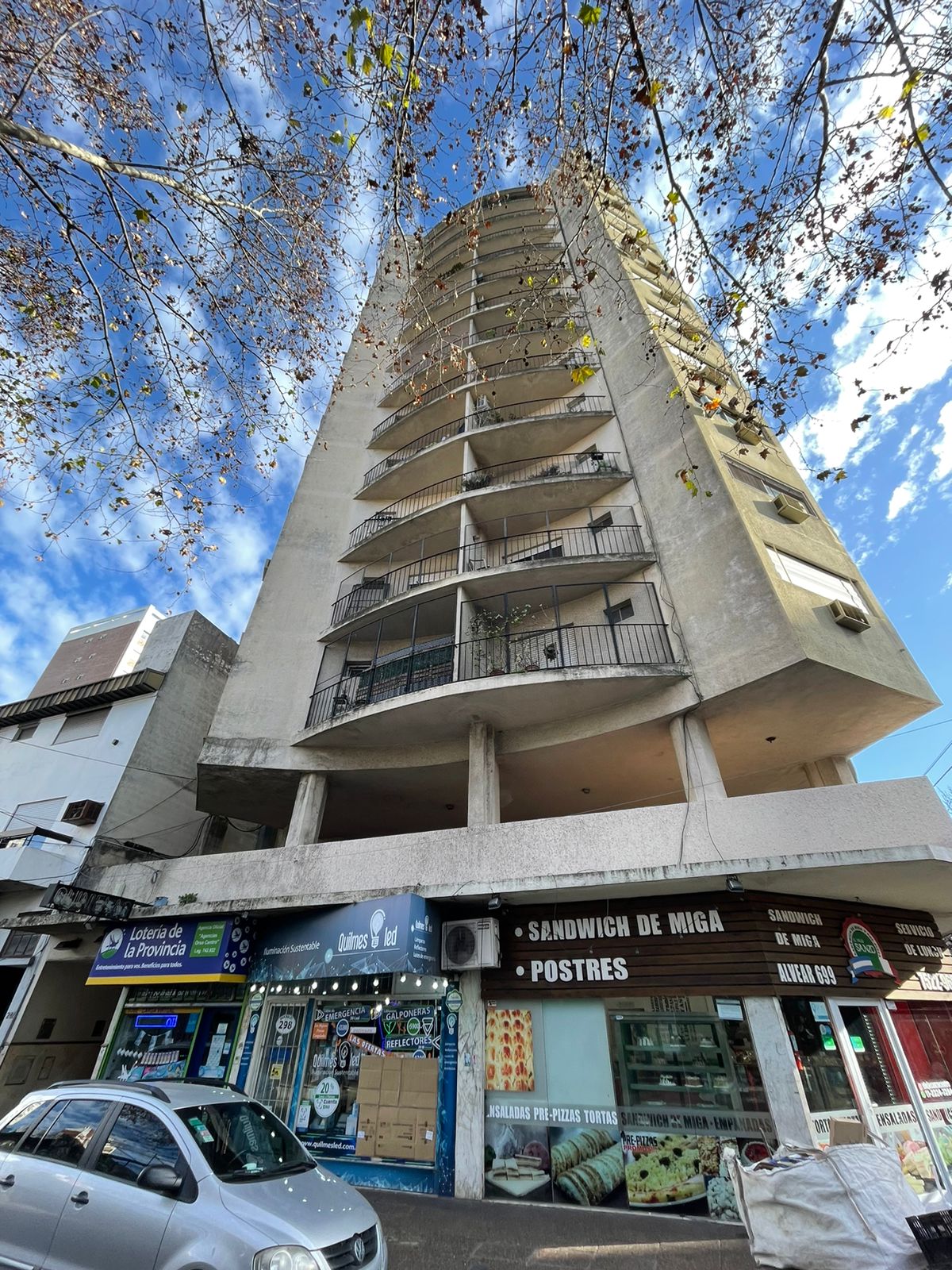 aparopropiedades - Departamento de 3 ambientes en Quilmes centro