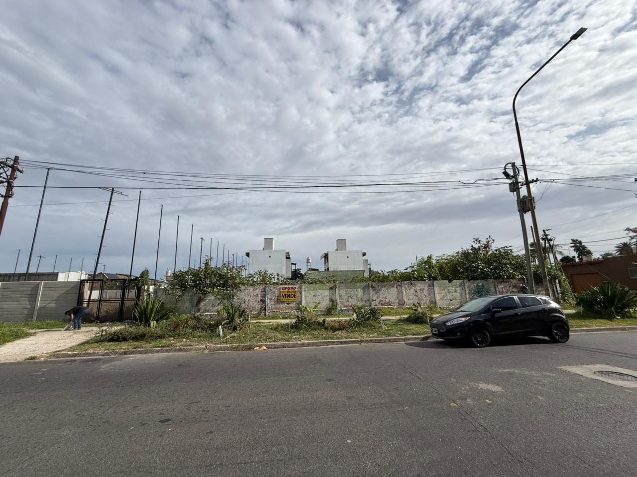 aparopropiedades - Lote en Quilmes Oeste a la venta