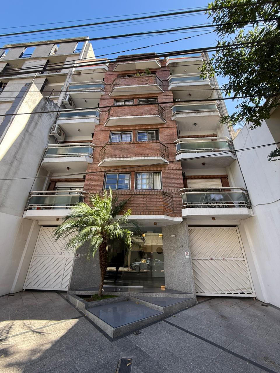 alquiler - Departamento de 2 ambientes en Quilmes centro