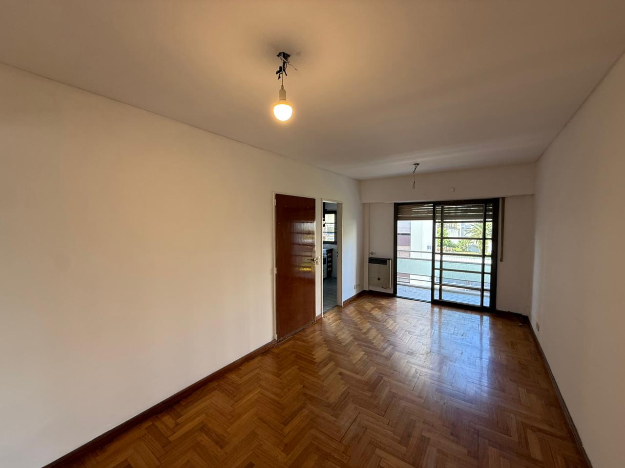 aparopropiedades - Departamento de 2 ambientes en Quilmes centro