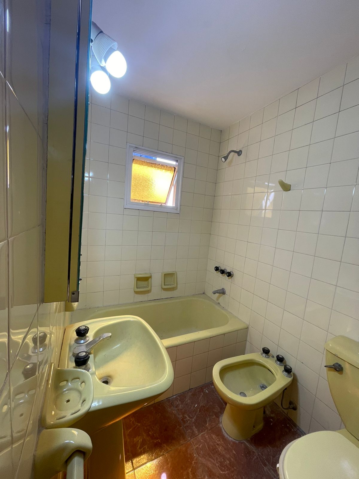 aparopropiedades - Departamento de 2 ambientes en Quilmes centro
