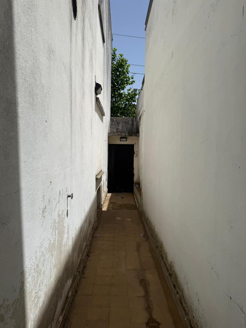 aparopropiedades - Casa en dos Plantas a la venta