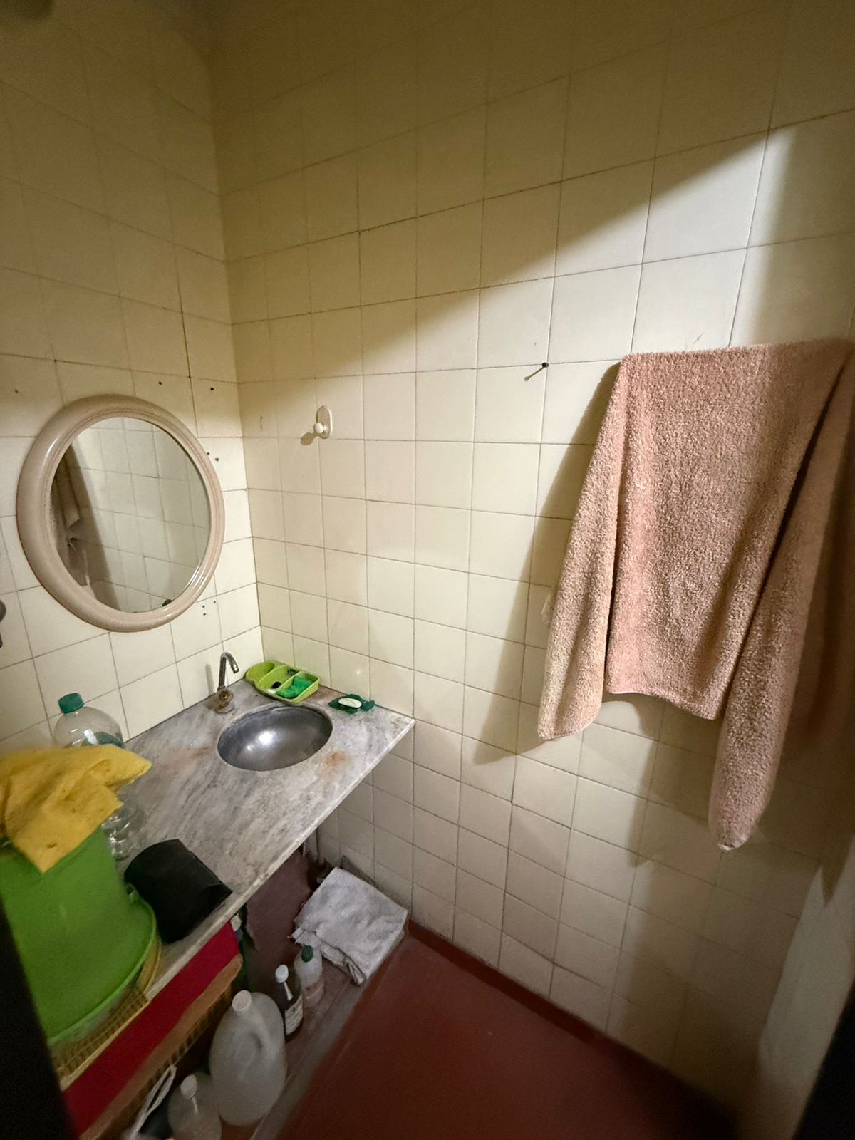 aparopropiedades - Local comercial sobre la peatonal Rivadavia 