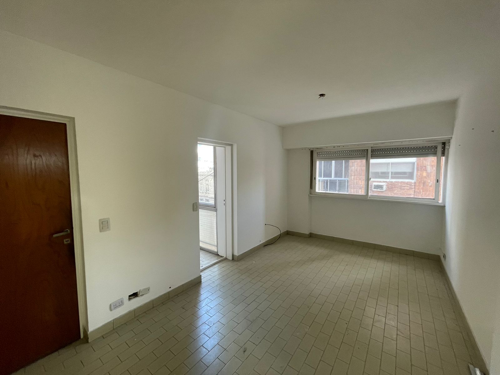 aparopropiedades - Departamento de 2 ambientes en Quilmes centro