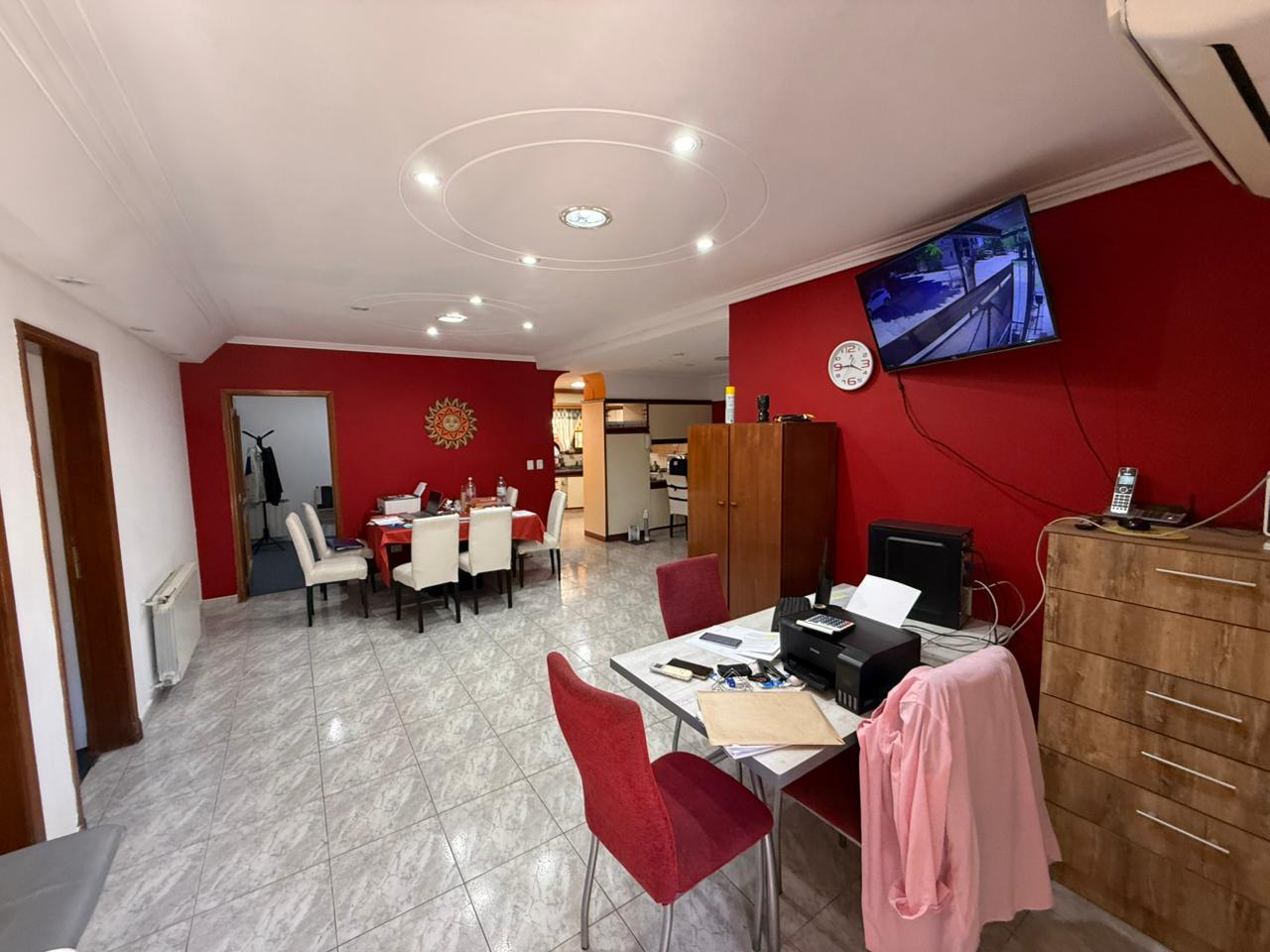 aparopropiedades - Casa en Quilmes Oeste a la venta