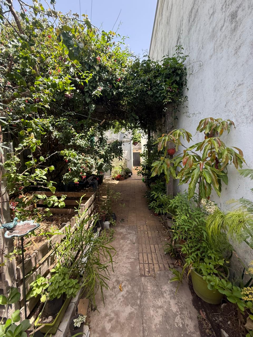 aparopropiedades - Casa en dos Plantas a la venta