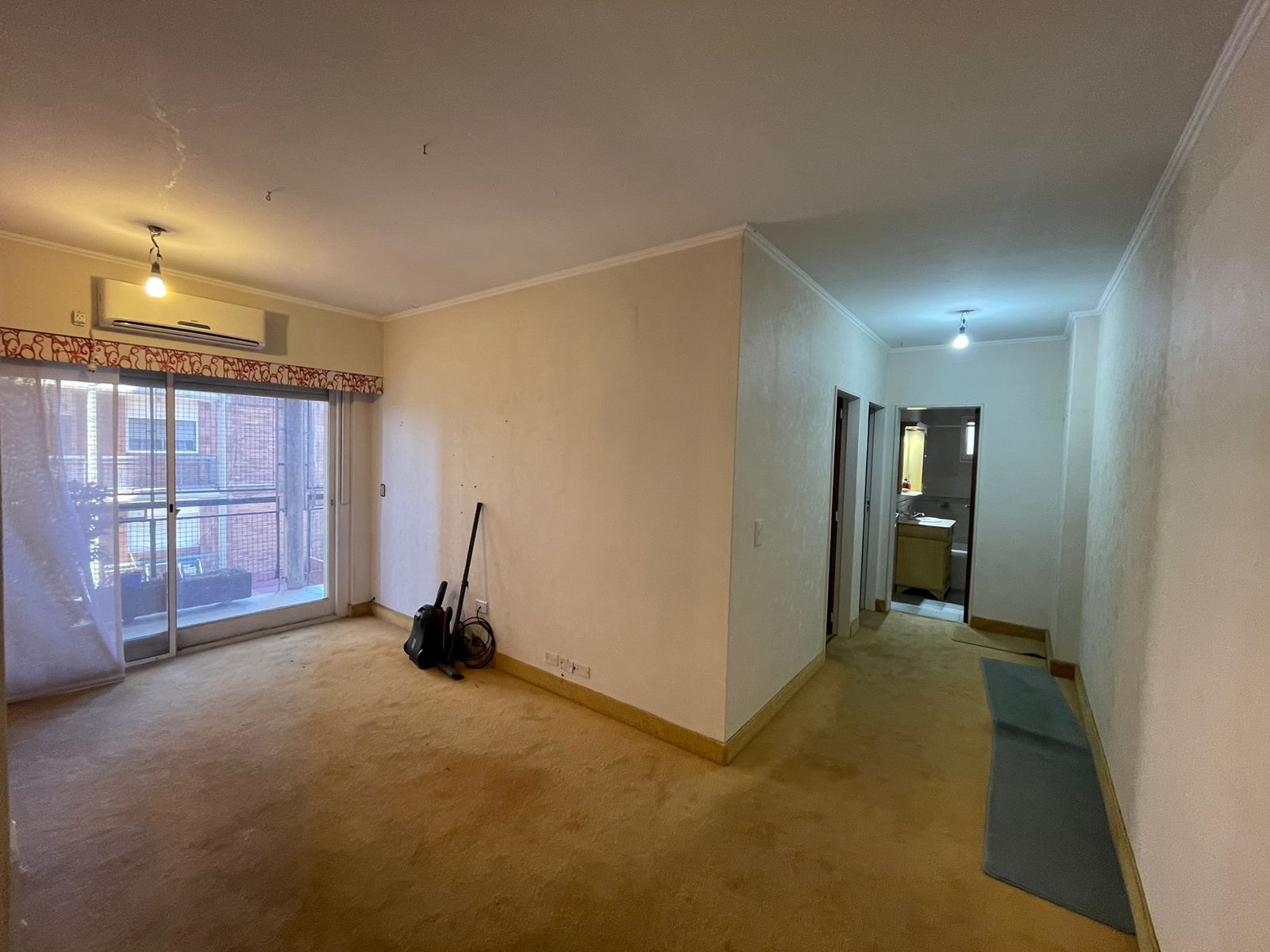 aparopropiedades - Departamento de 3 ambientes con cochera en Quilmes centro