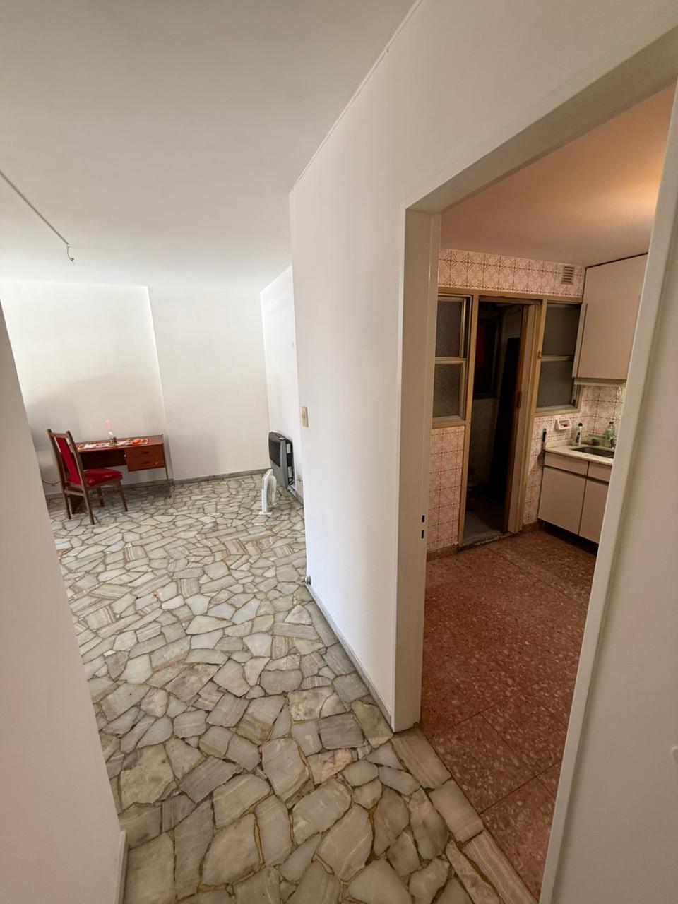 aparopropiedades - Departamento de 3 ambientes en pleno centro de Quilmes