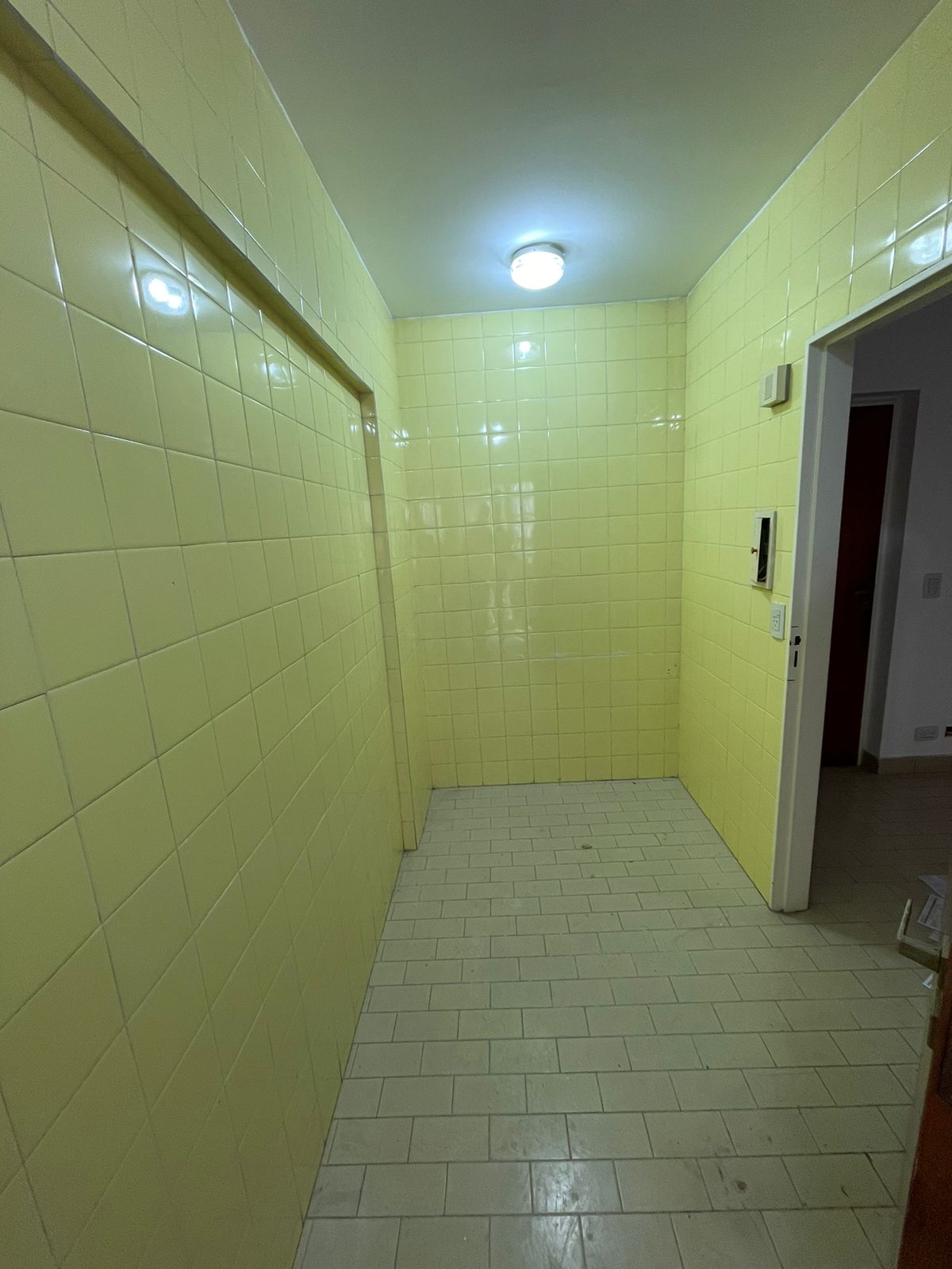 aparopropiedades - Departamento de 2 ambientes en Quilmes centro
