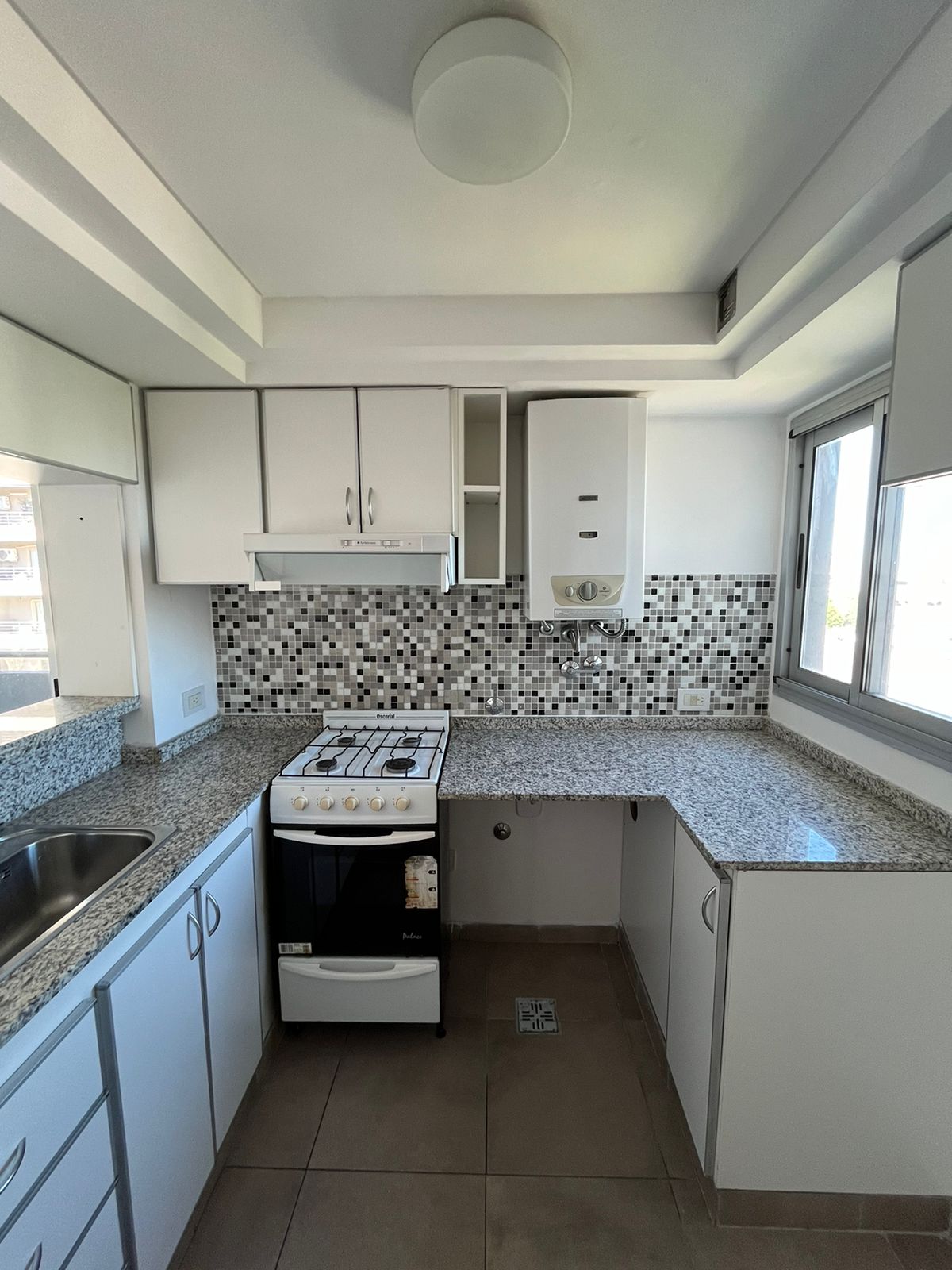 aparopropiedades - Departamento de 2 ambientes en Quilmes centro