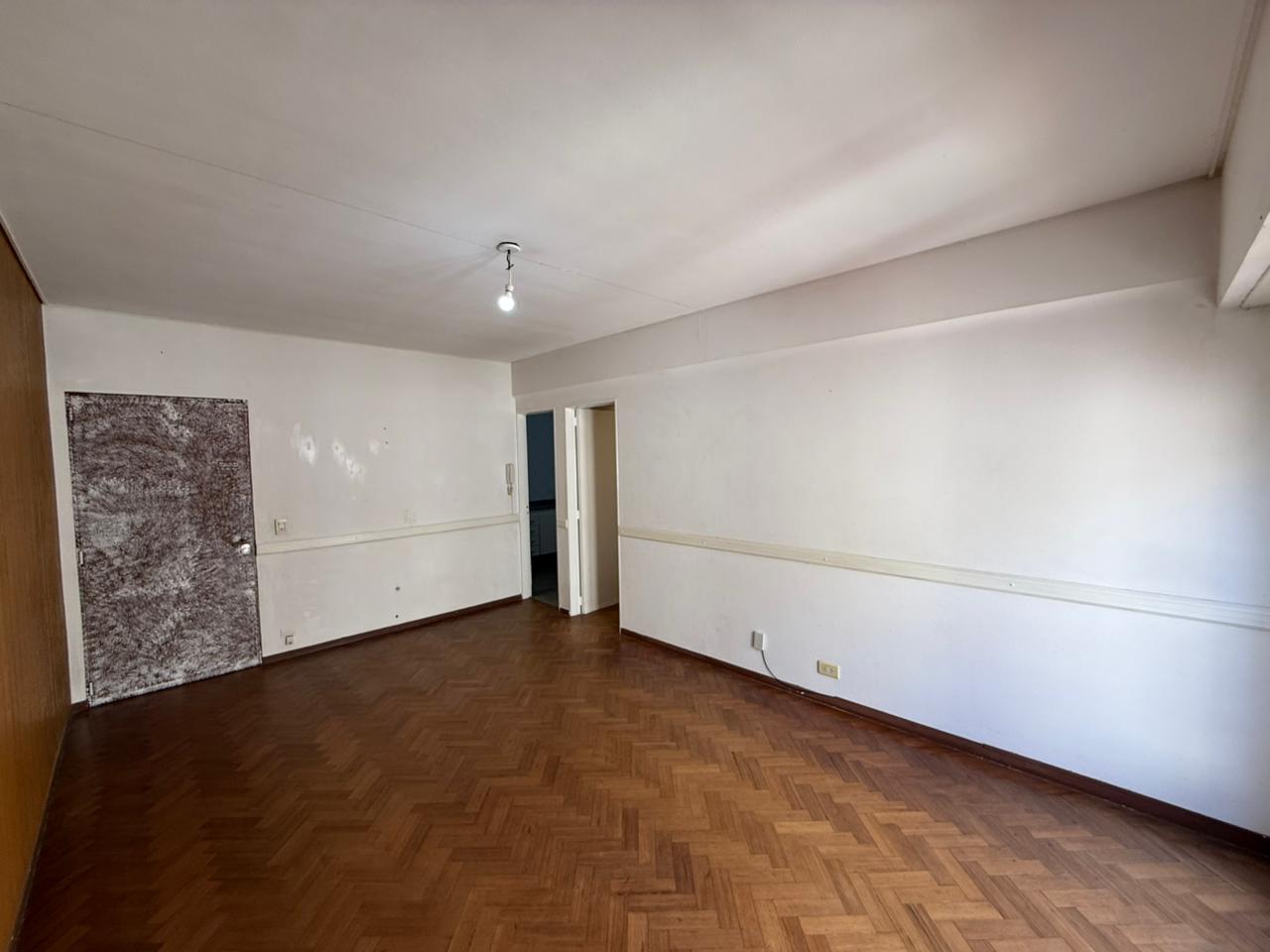 aparopropiedades - Departamento de 3 ambientes en Quilmes centro