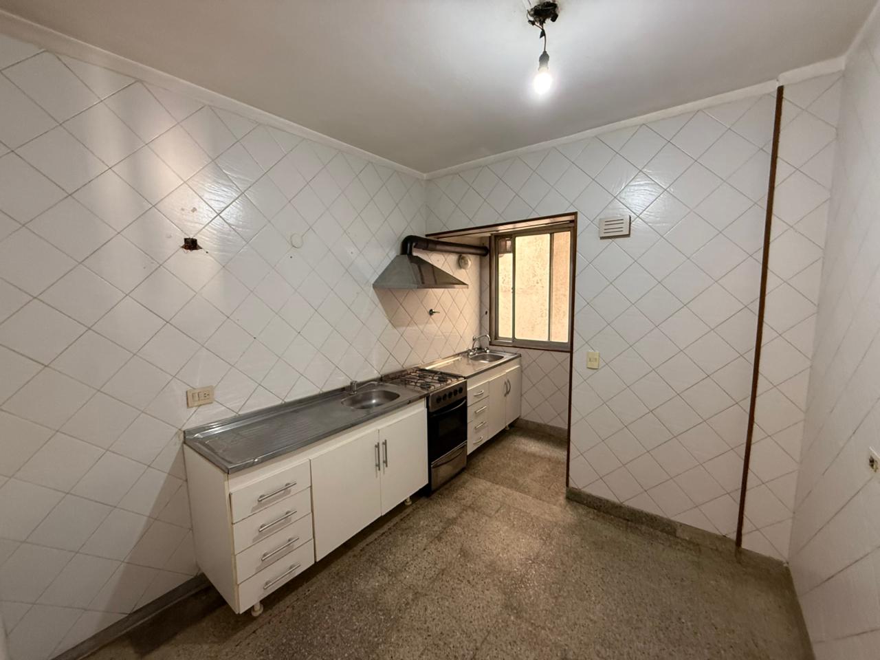 aparopropiedades - Departamento de 3 ambientes en Quilmes centro