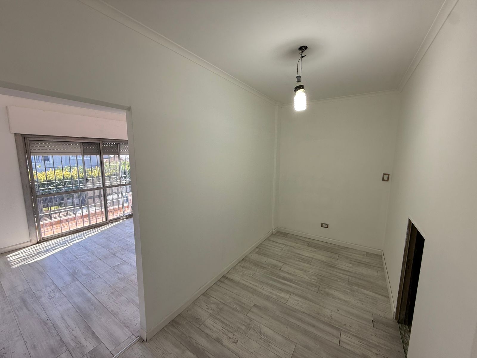 aparopropiedades - Departamento de 3 ambientes en Quilmes Oeste
