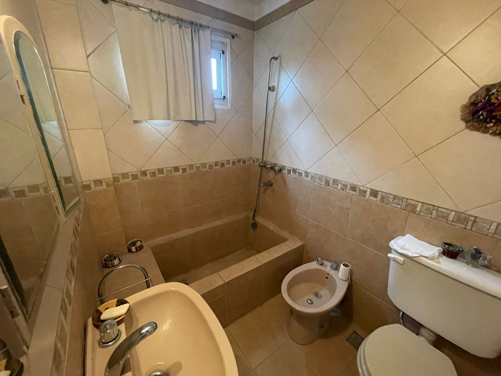 aparopropiedades - Departamento de 2 ambientes en Quilmes Centro