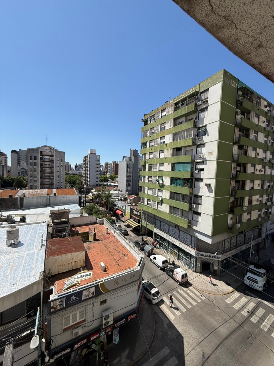 aparopropiedades - Departamento de 3 ambientes en pleno centro de Quilmes