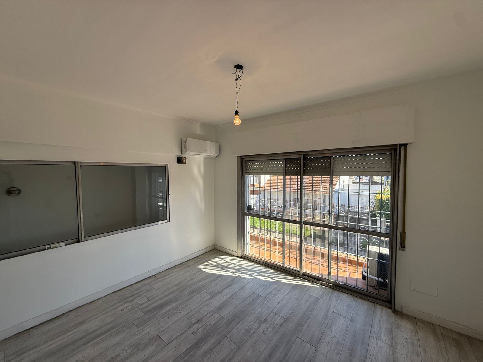 aparopropiedades - Departamento de 3 ambientes en Quilmes Oeste