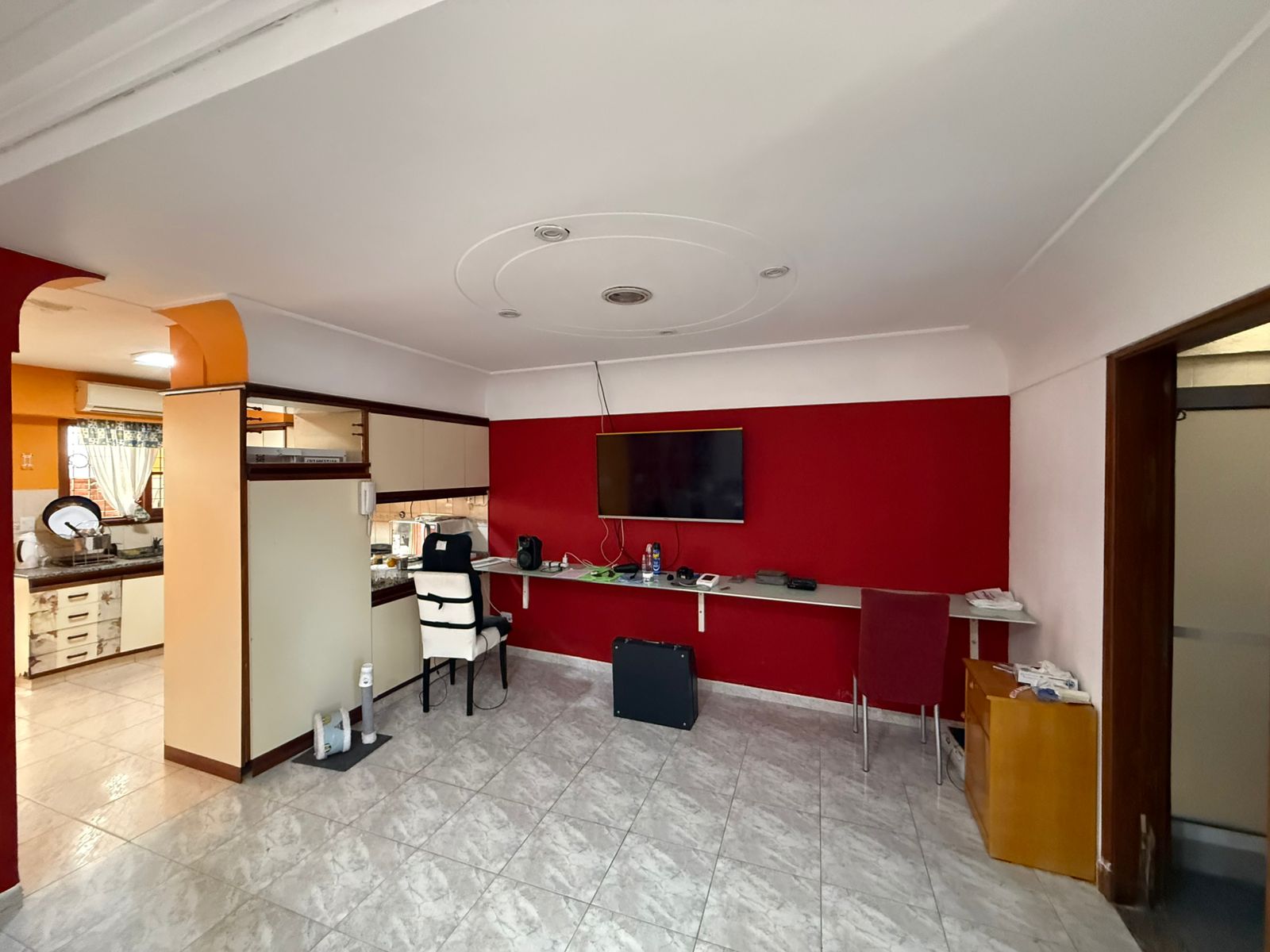 aparopropiedades - Casa en Quilmes Oeste a la venta