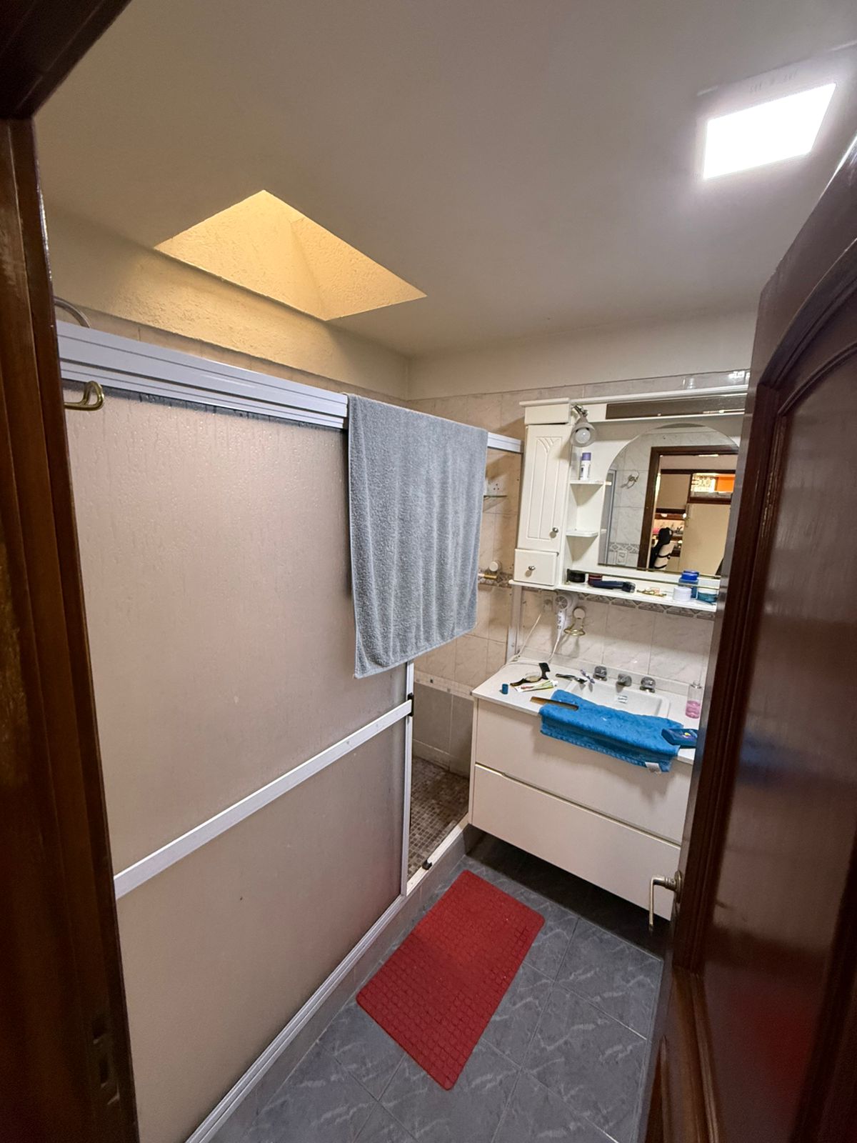 aparopropiedades - Casa en Quilmes Oeste a la venta