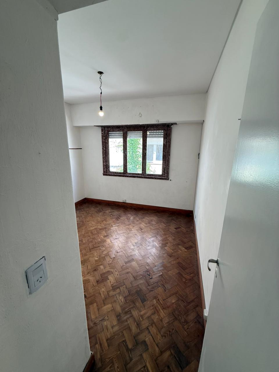 aparopropiedades - Departamento de 3 ambientes en Quilmes centro