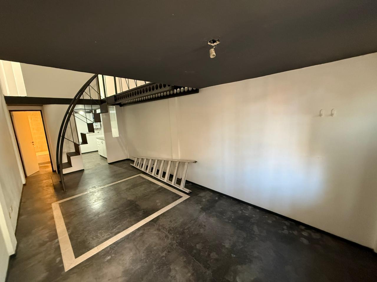 aparopropiedades - Departamento de 3 ambientes en Bernal Centro