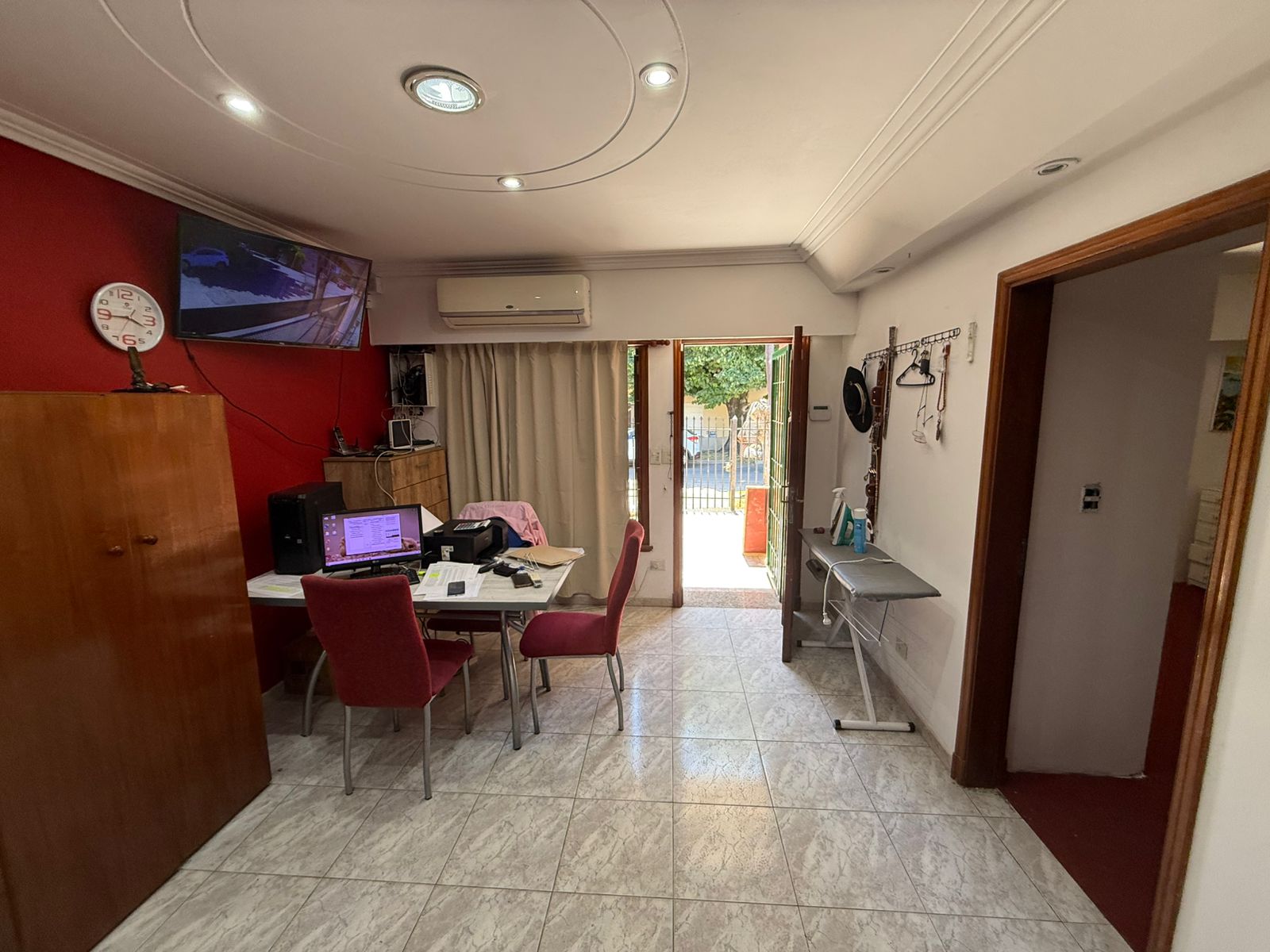 aparopropiedades - Casa en Quilmes Oeste a la venta