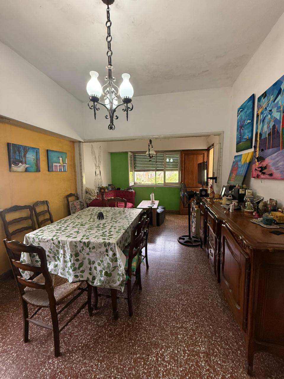 aparopropiedades - Casa en dos Plantas a la venta