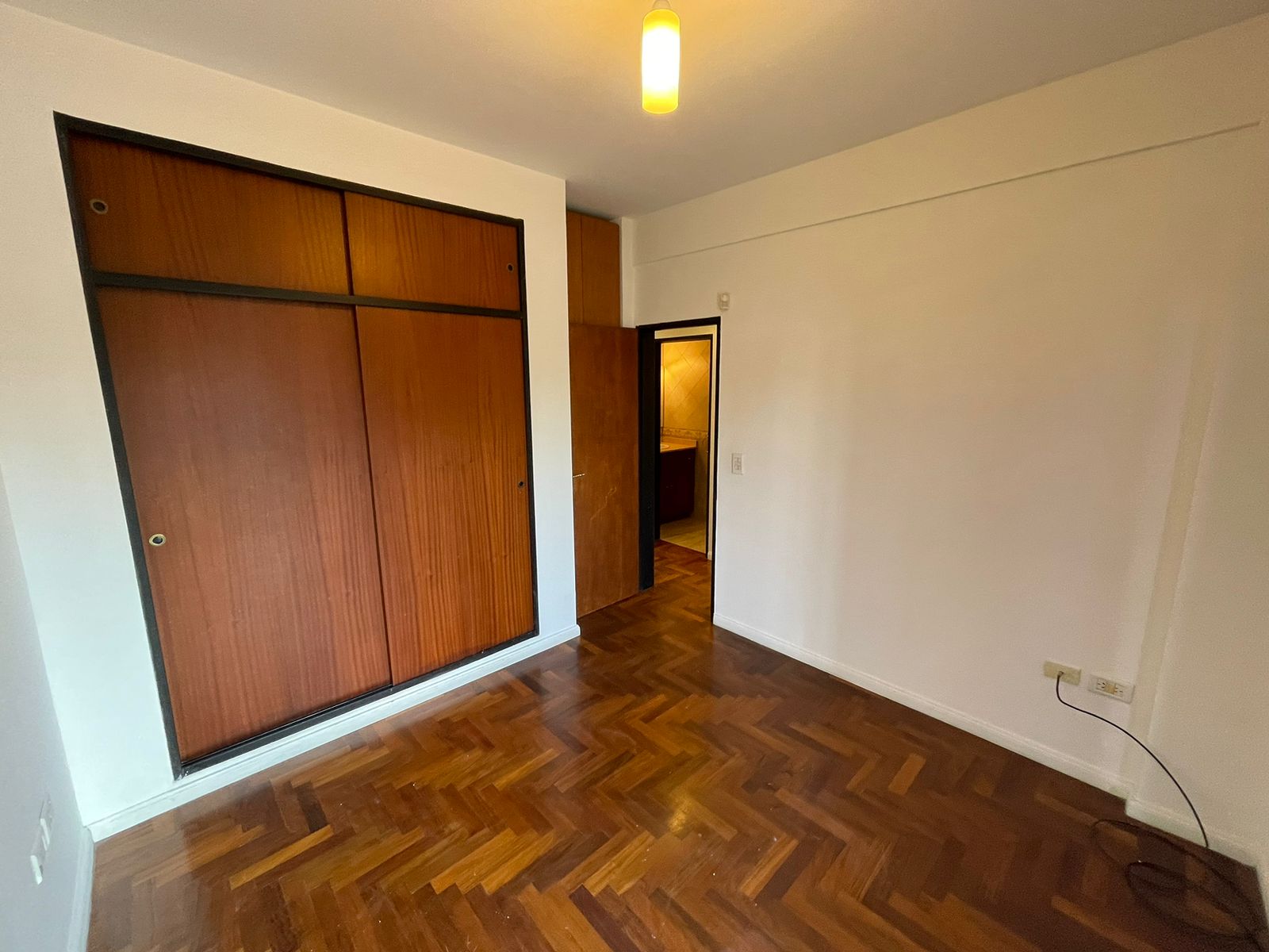 aparopropiedades - Departamento de 3 ambientes en Quilmes centro