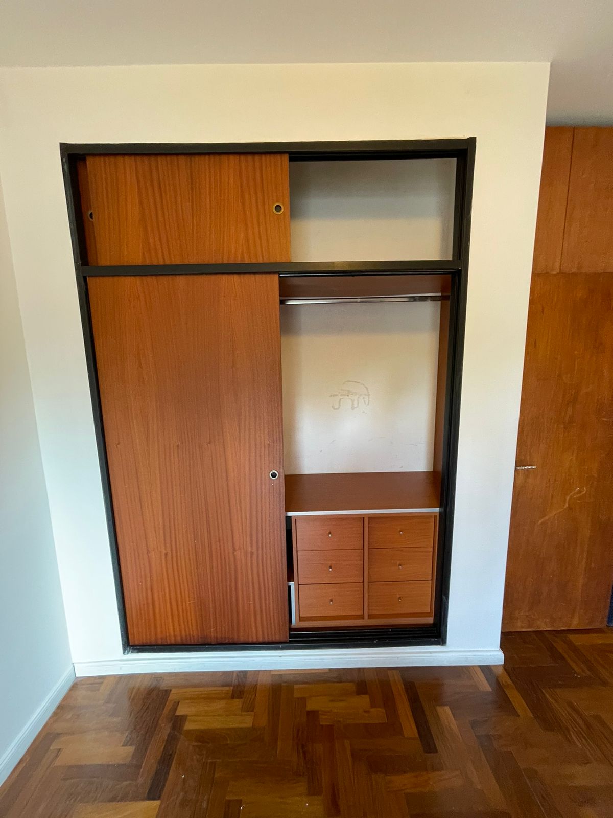 aparopropiedades - Departamento de 3 ambientes en Quilmes centro