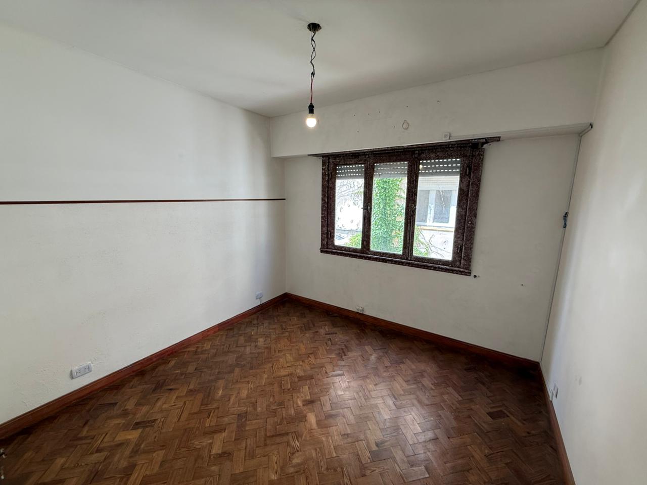 aparopropiedades - Departamento de 3 ambientes en Quilmes centro