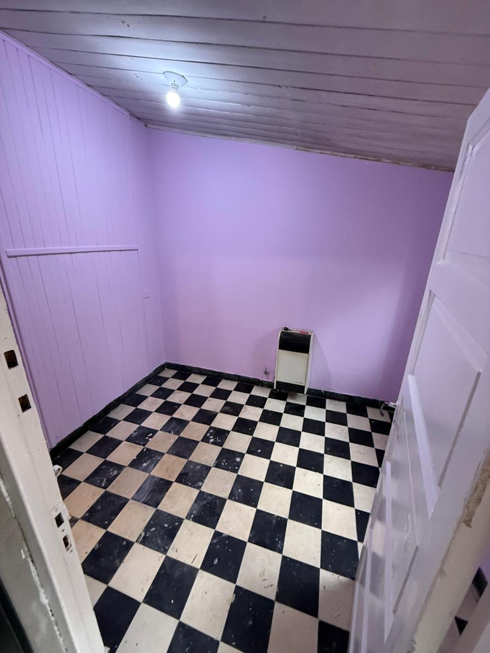 aparopropiedades - Casa en Quilmes oeste en alquiler