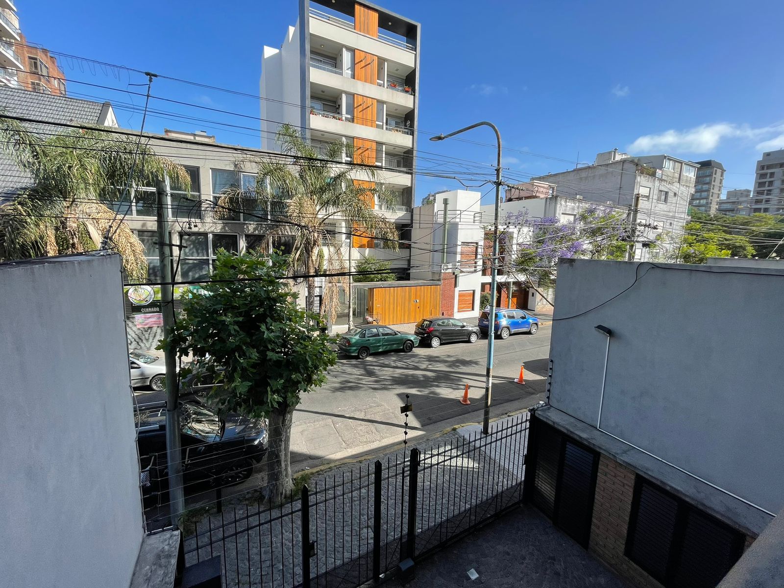 aparopropiedades - Departamento de 3 ambientes en Quilmes centro