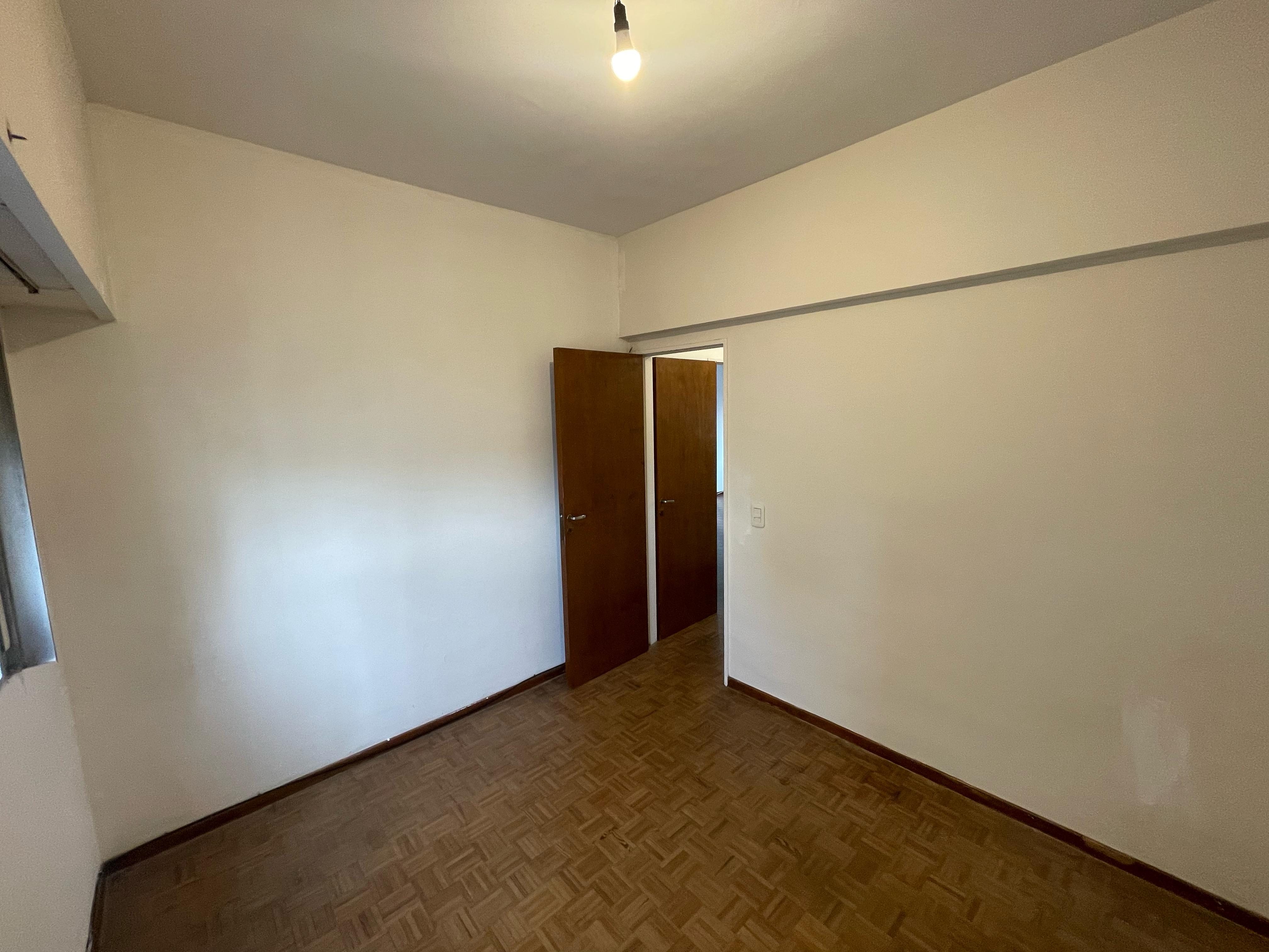 aparopropiedades - Departamento de 3 ambientes en Quilmes centro