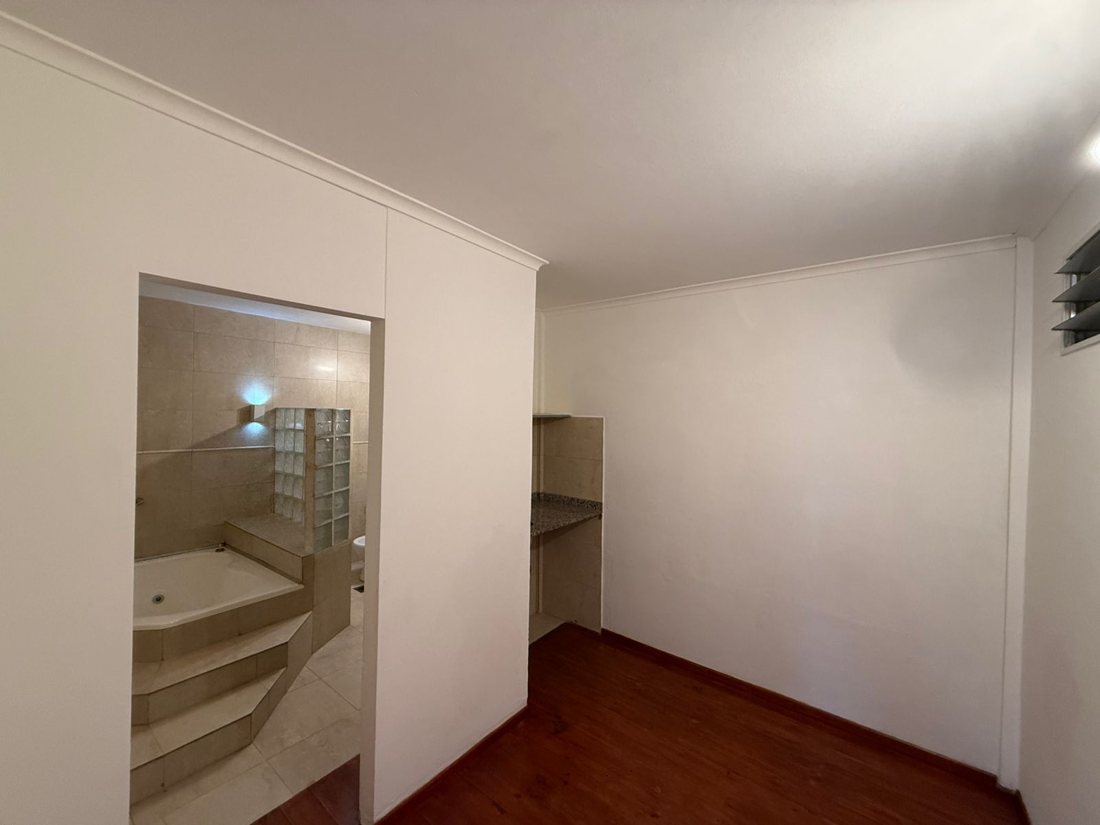 aparopropiedades - Departamento de 3 ambientes en Quilmes Oeste