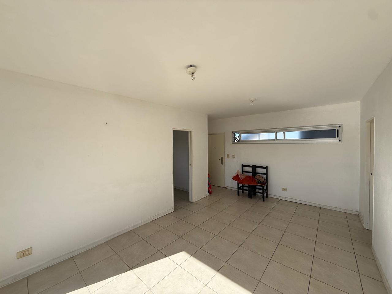 aparopropiedades - Departamento de 2 ambientes con cochera en Quilmes 