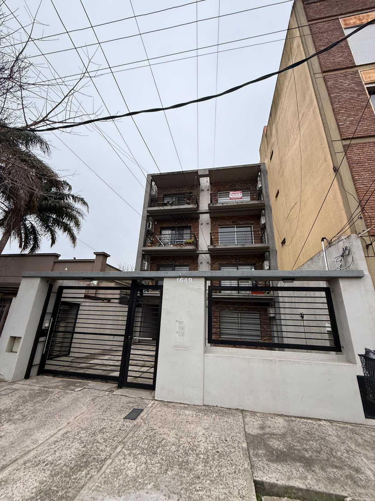 aparopropiedades - Departamento de 2 ambientes en Quilmes oeste con cochera