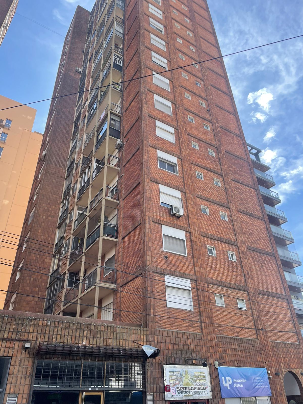 aparopropiedades - Departamento de 2 ambientes en Quilmes centro