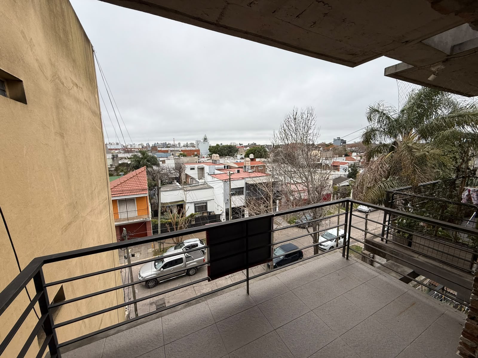 aparopropiedades - Departamento de 2 ambientes en Quilmes oeste con cochera