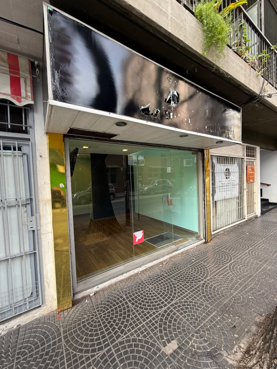 aparopropiedades - Local comercial sobre la calle Garibaldi