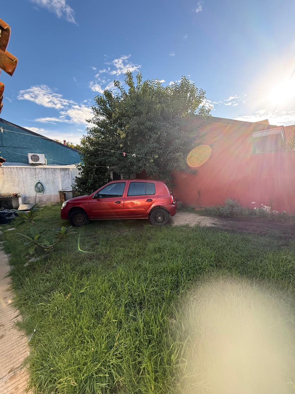 aparopropiedades - Casa en Quilmes Oeste a la venta
