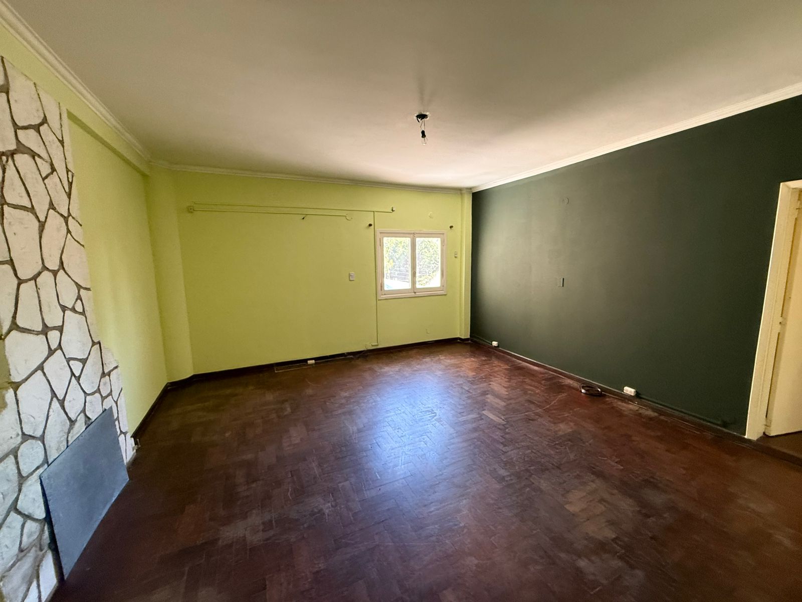 aparopropiedades - Casa en zona Residencial de Quilmes a la venta