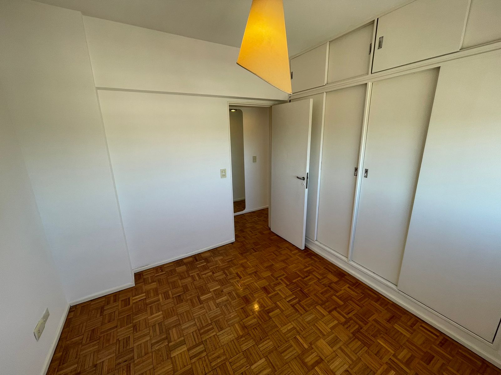 aparopropiedades - Departamento de 2 ambientes en Quilmes centro
