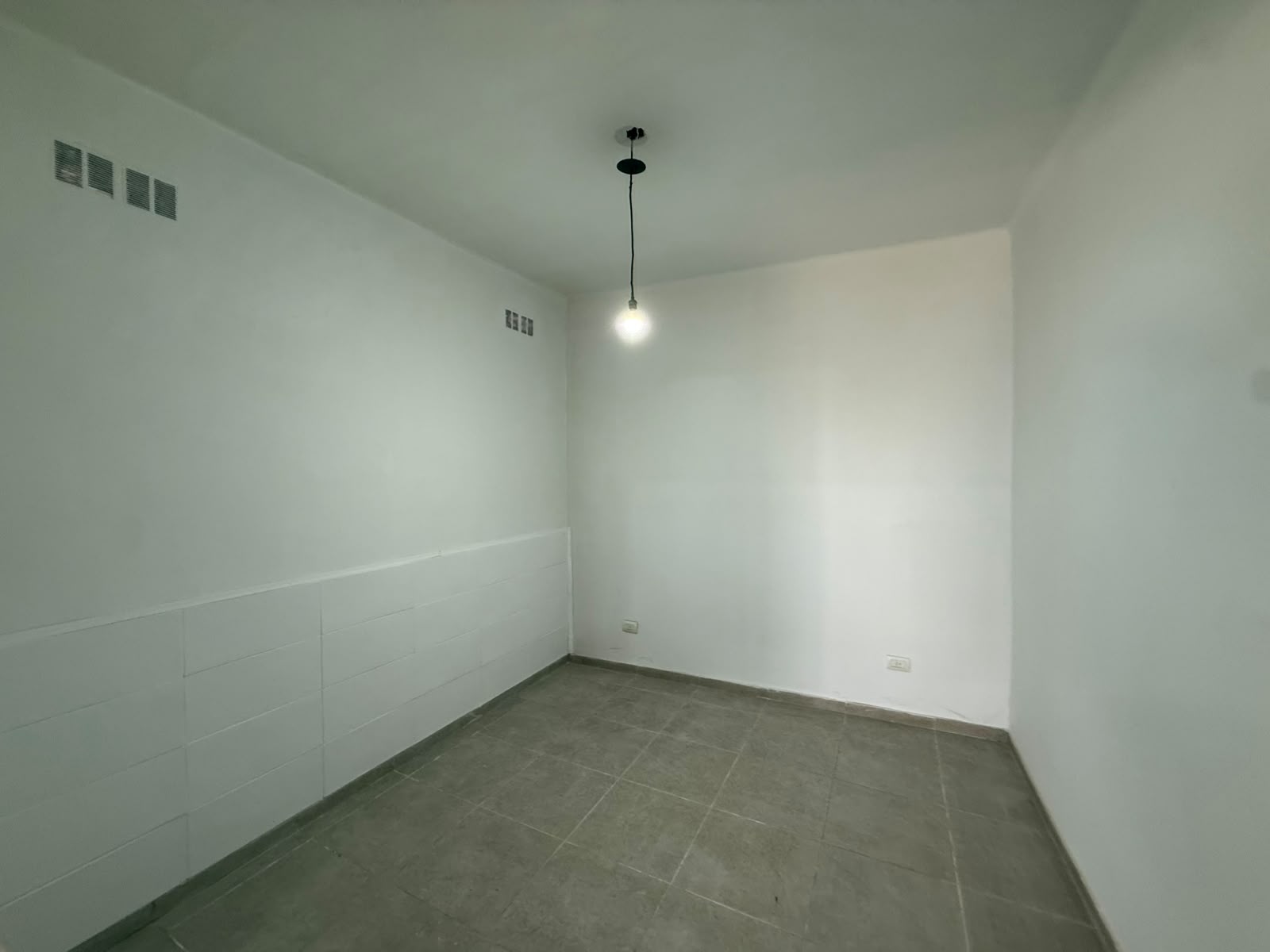 aparopropiedades - Departamento de 2 ambientes en Quilmes 